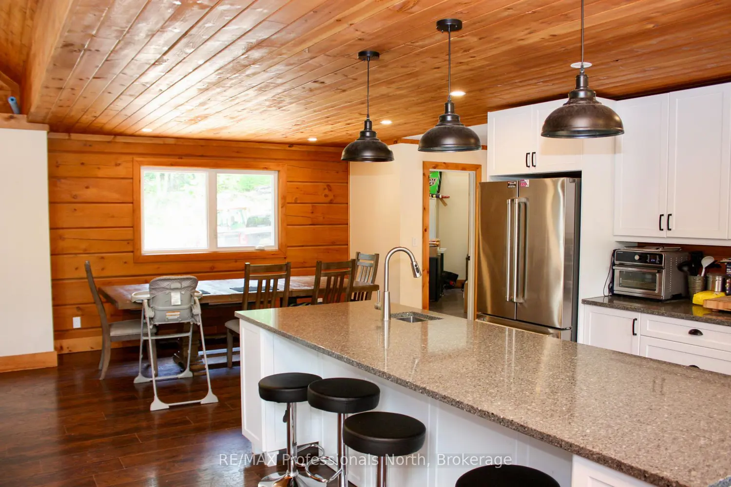 511 Brethour Road photo 3