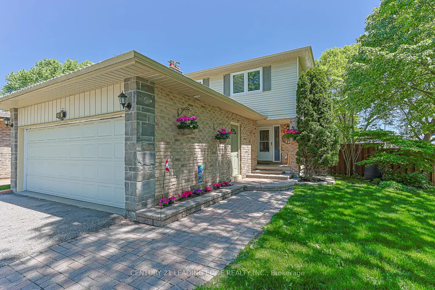 43 Bishop Crescent