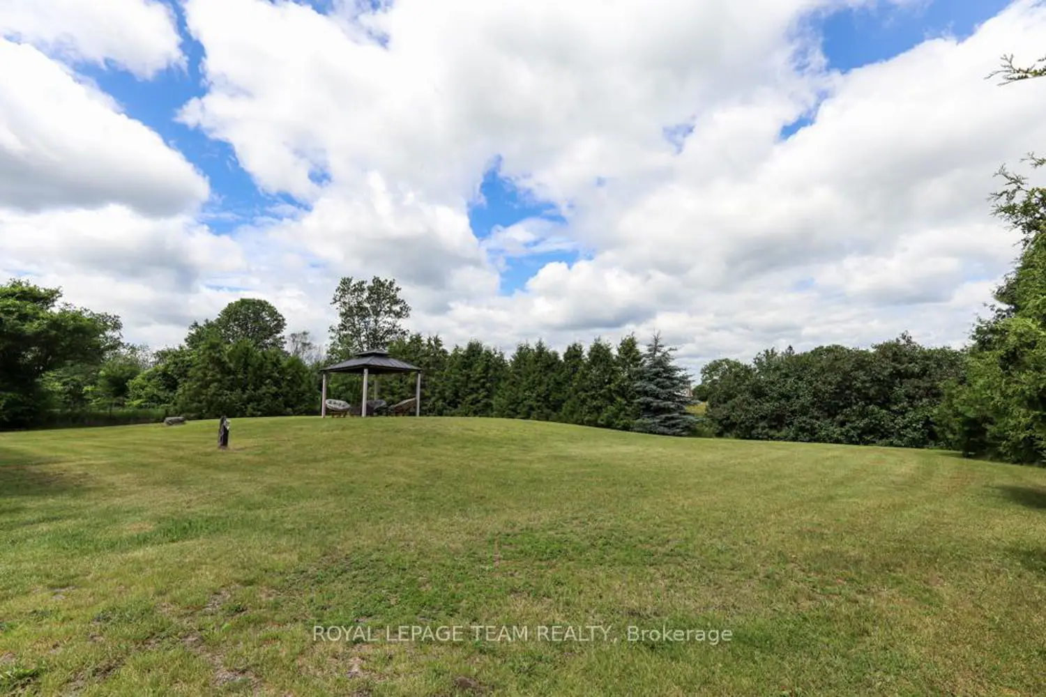 6774 Mcleansville Road photo 2