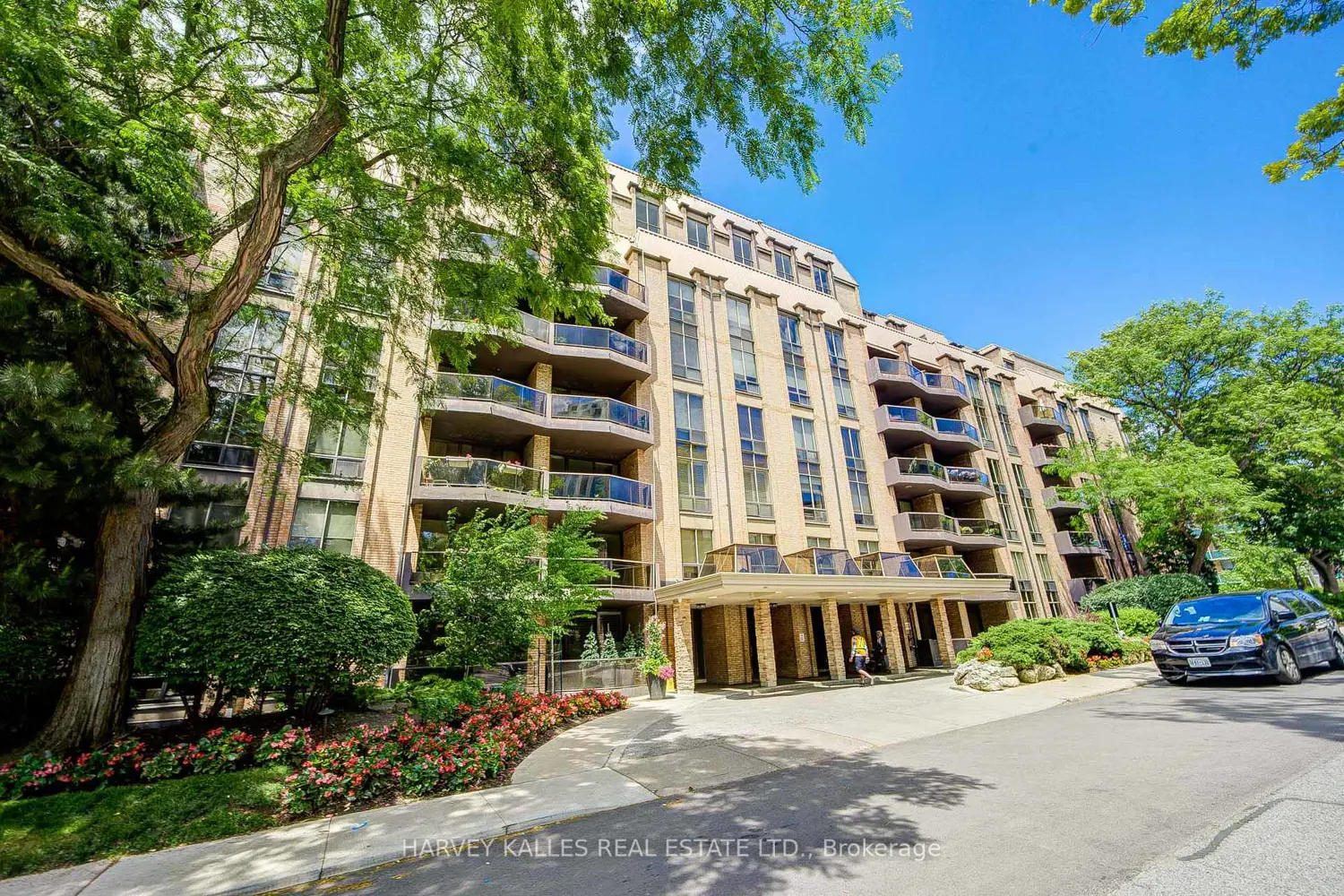 350 Lonsdale Road 503