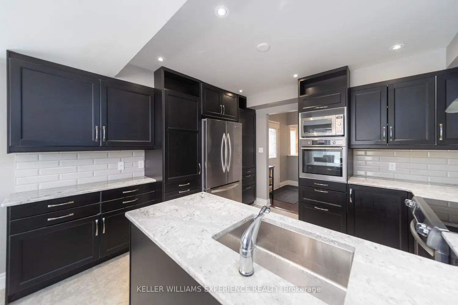 63 Shoreline Drive photo 3