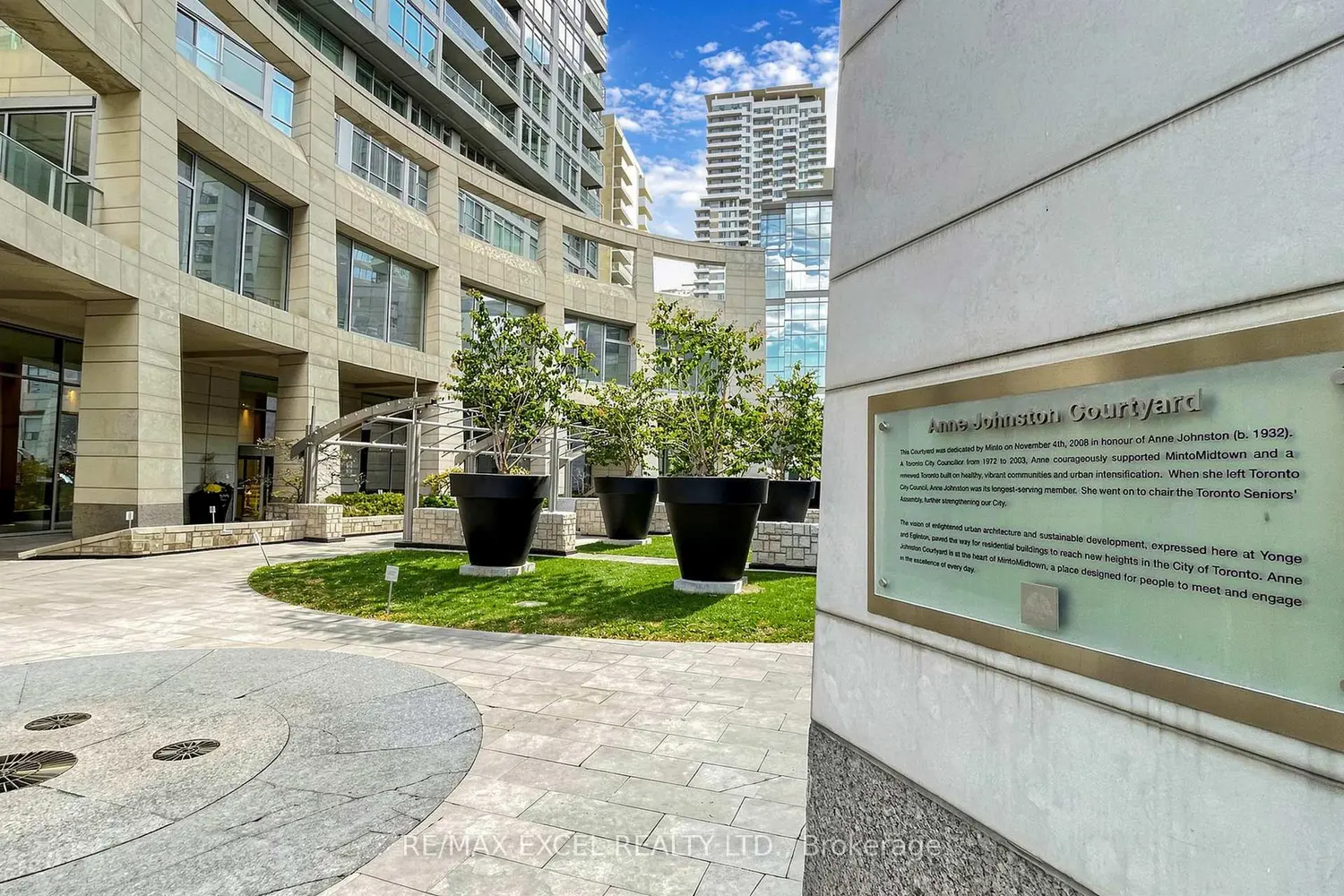 2191 Yonge Street 3111 photo 4