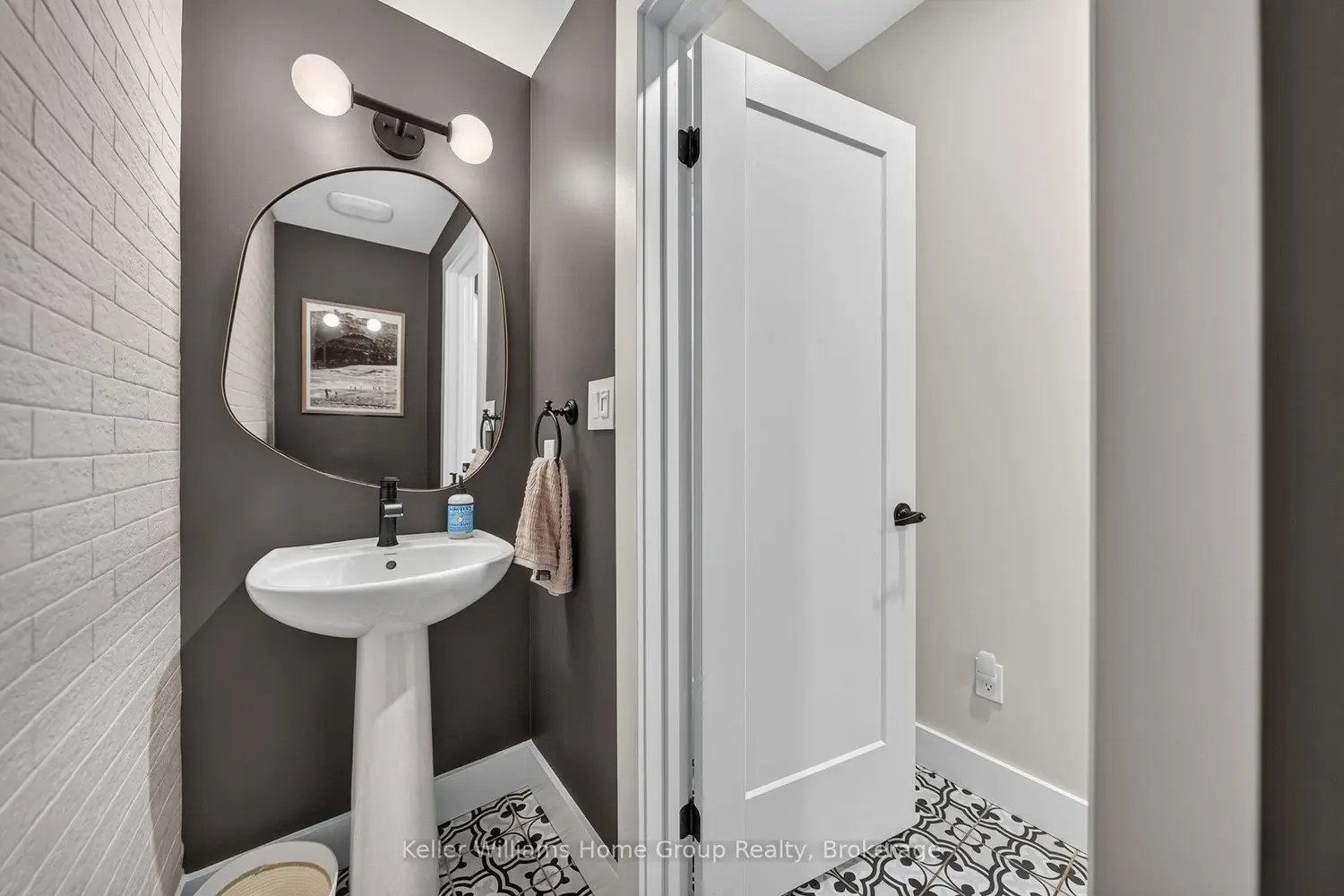 149 Morris Street photo 3
