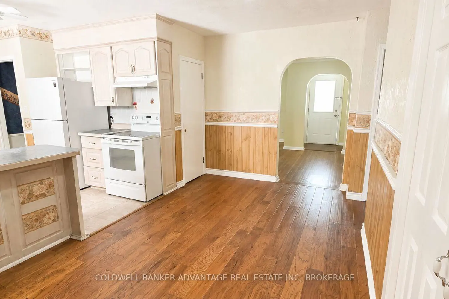 68 Cameron Avenue photo 5
