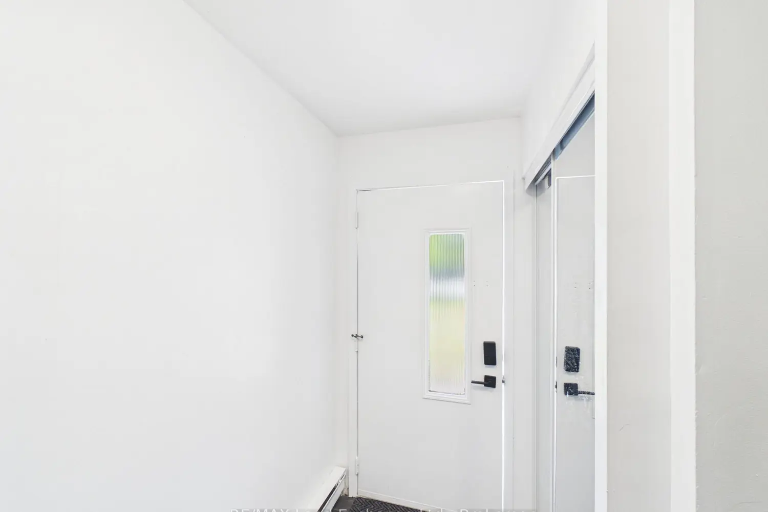 634 Hunter Street photo 2