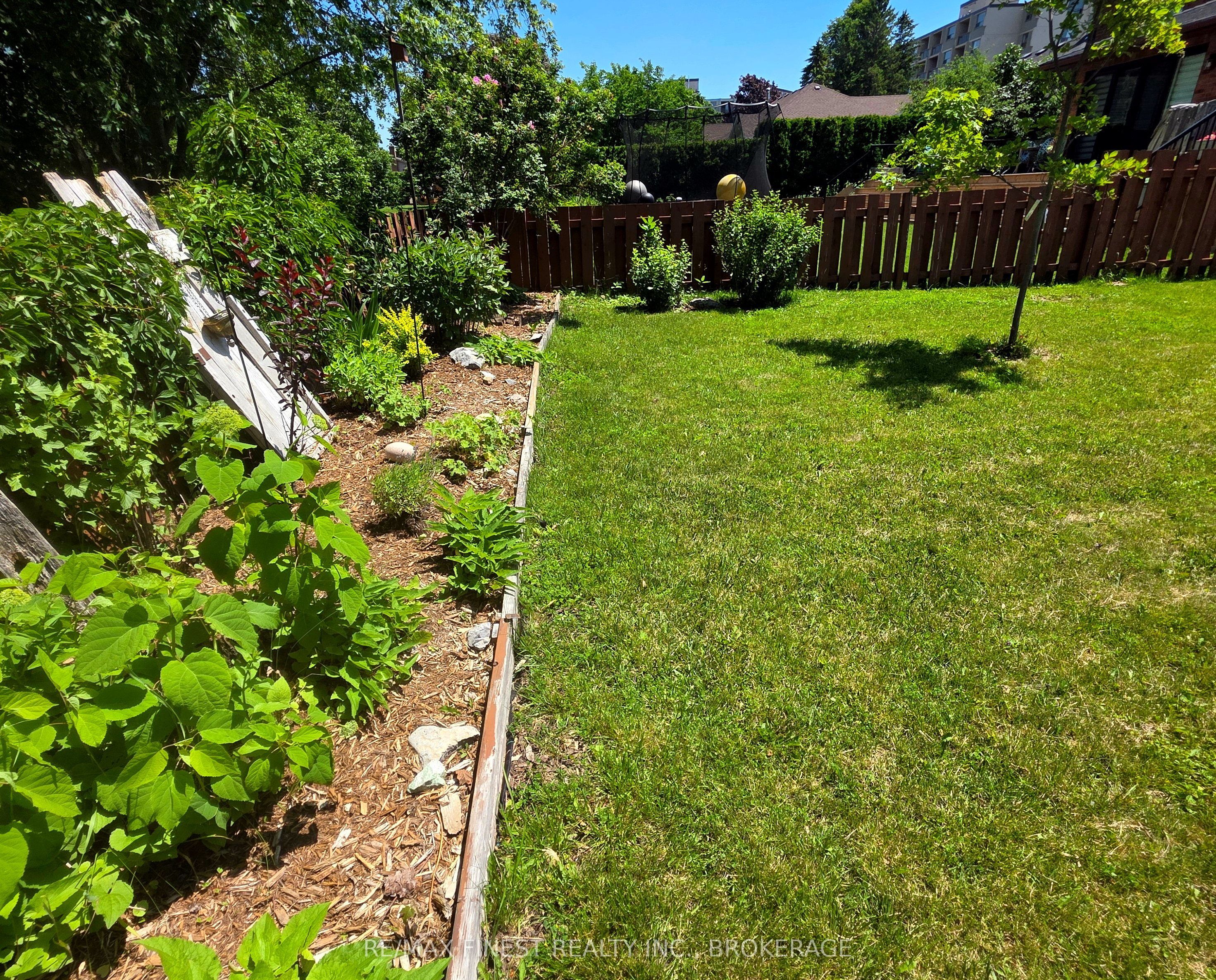 23 Old Oak Road, Kingston, ON, K7M 7C3 photo 4