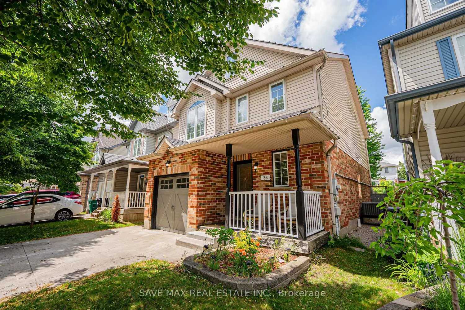36 Marcy Crescent photo 3