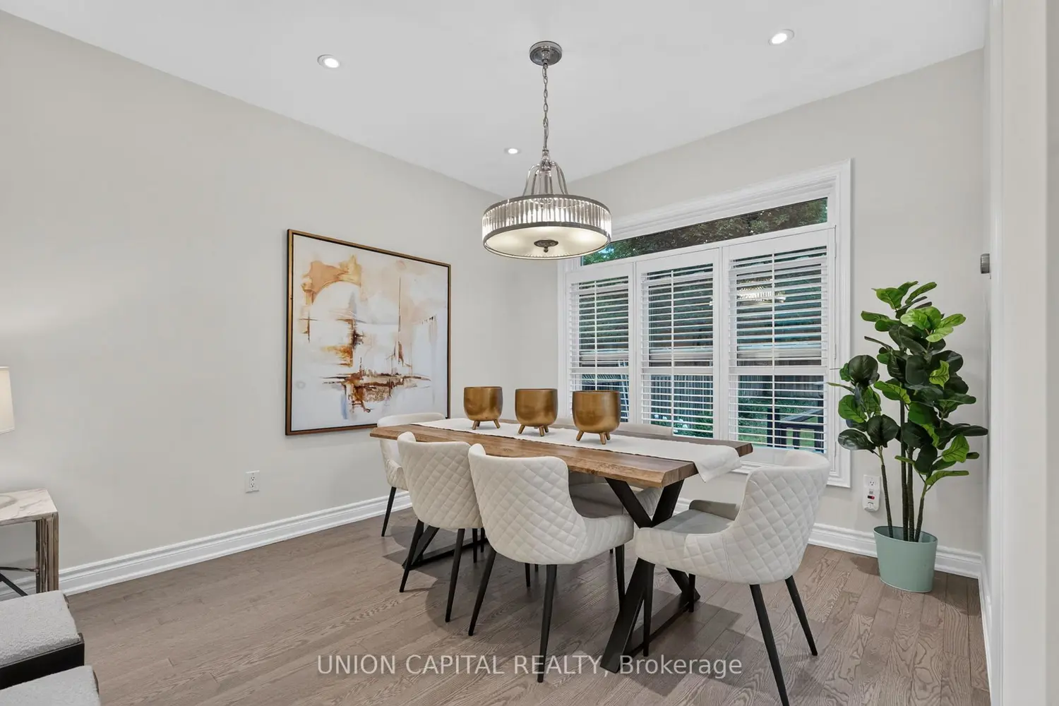 9 Ballymore Drive photo 3