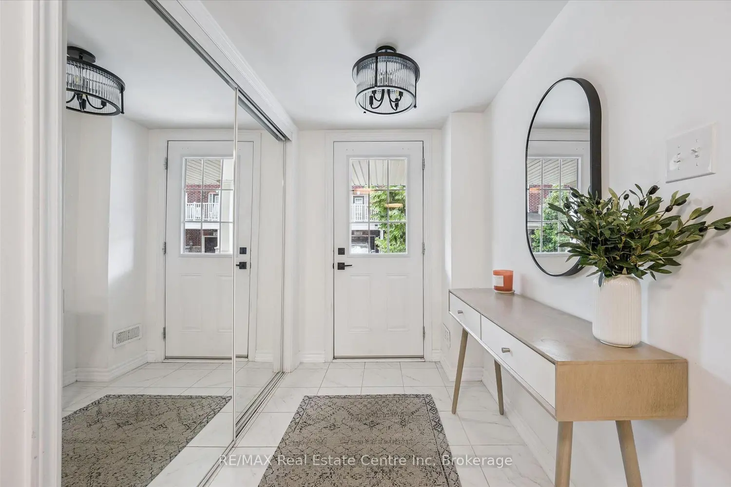88 Decorso Drive 30 photo 3
