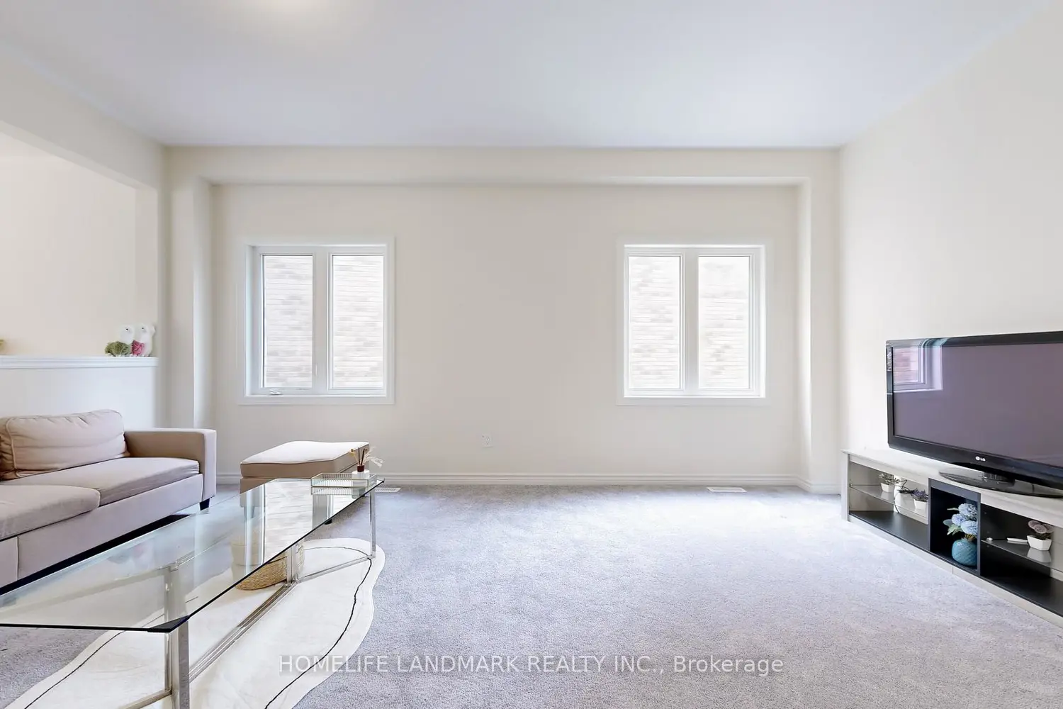 119 Hawkins Street photo 2