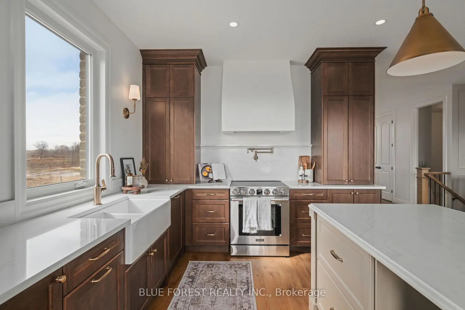 225 Harvest Lane photo 3