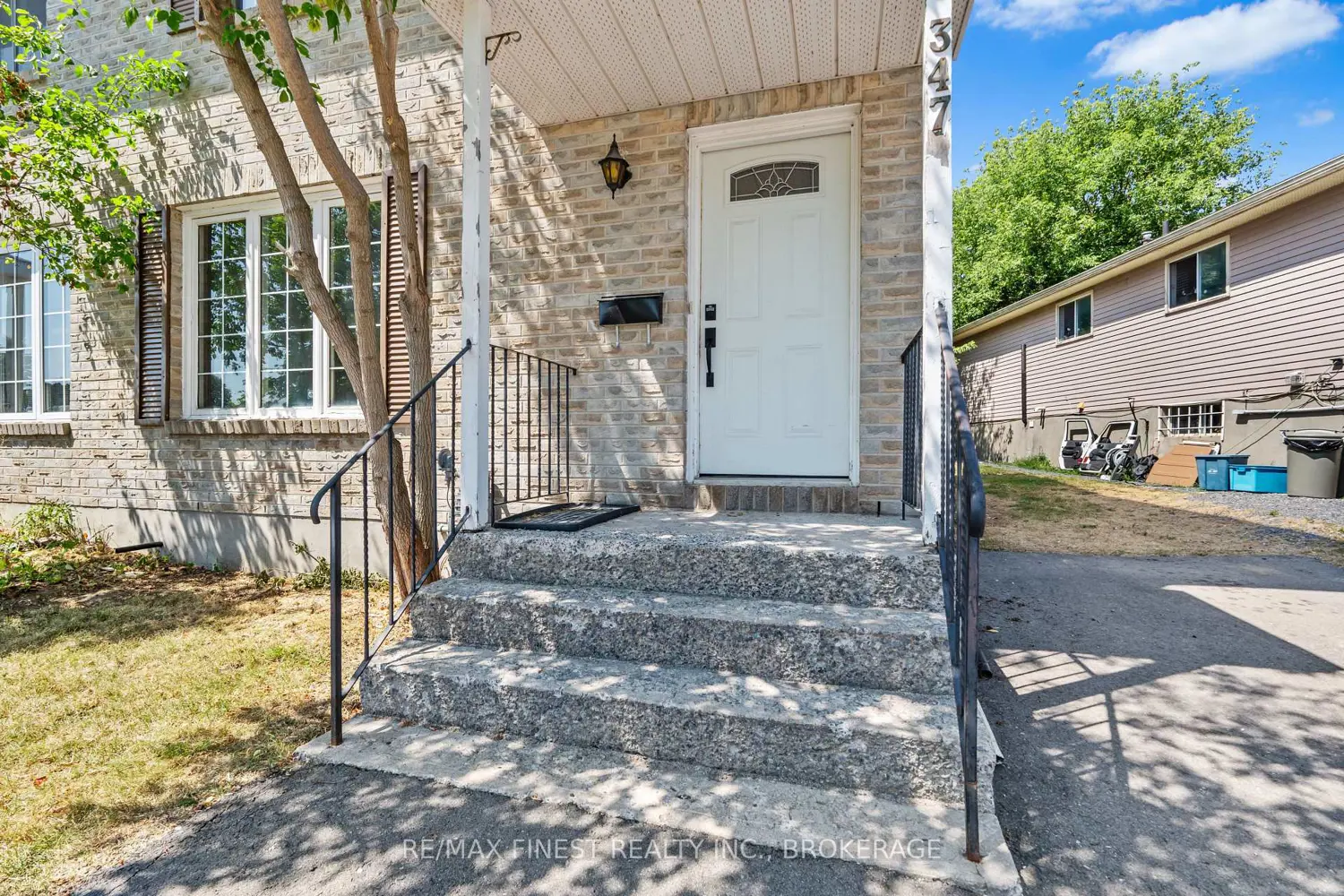 347 Kingsdale Avenue photo 2