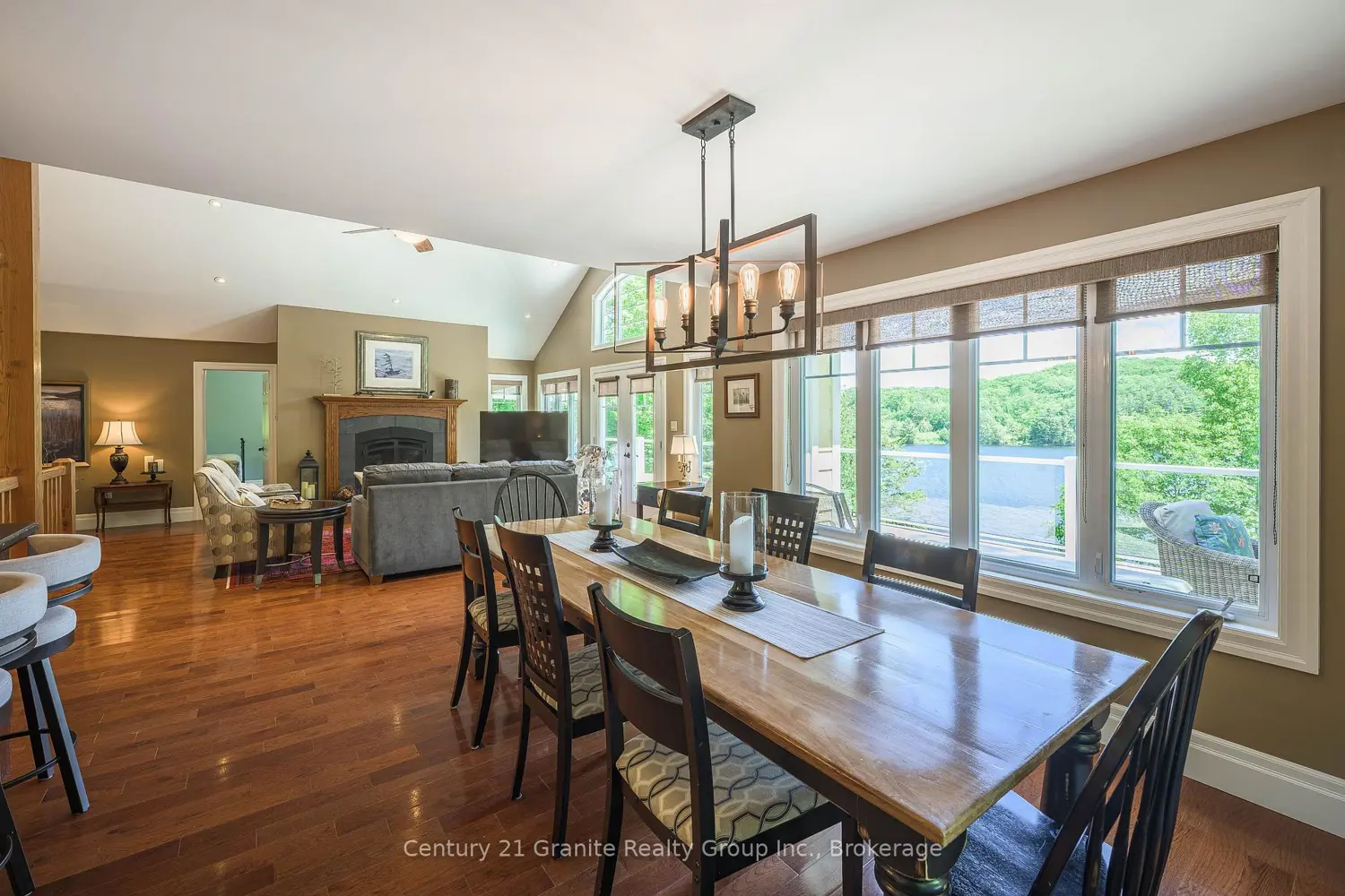1070 Shipley Drive photo 4