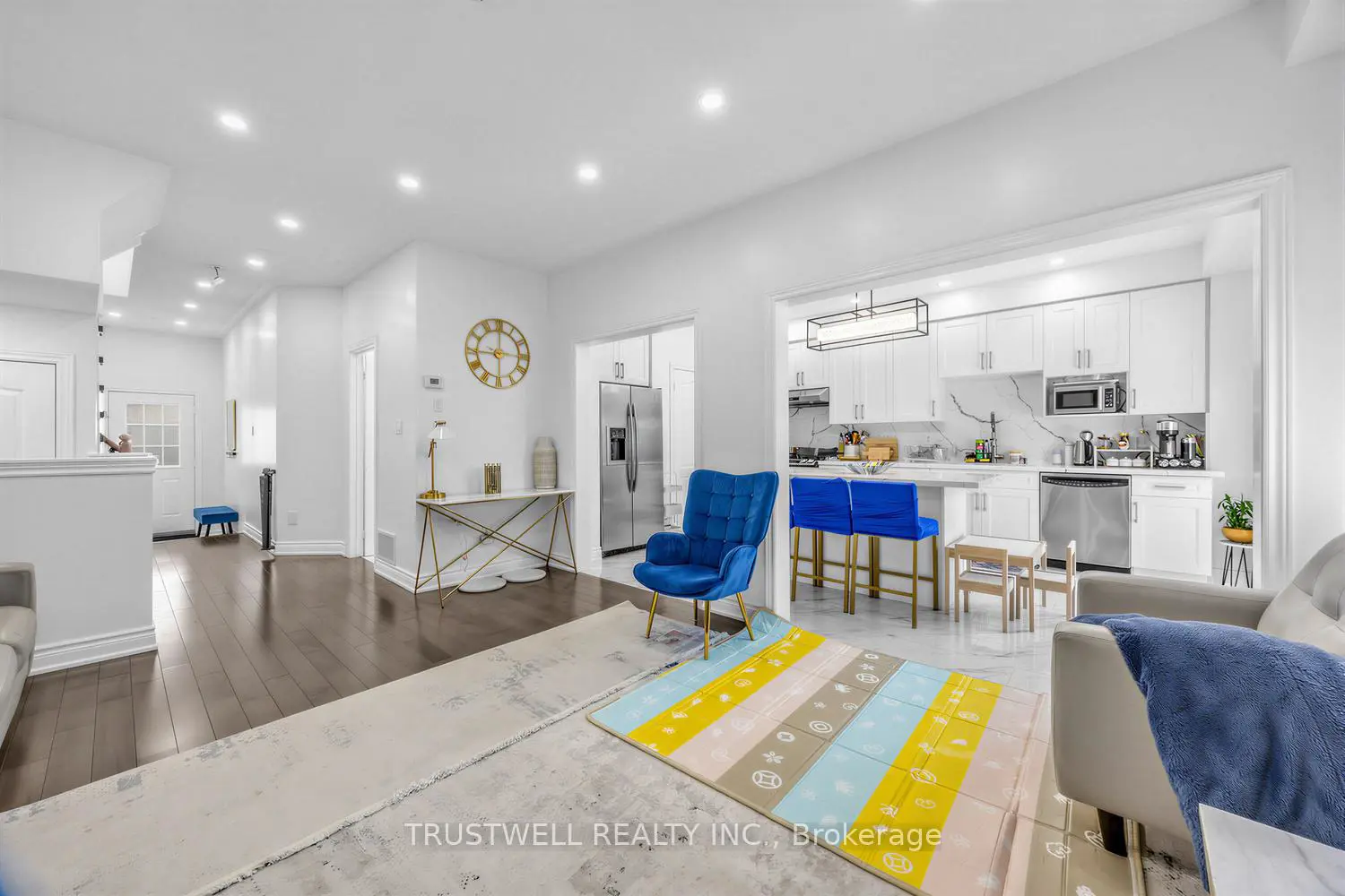 3 Waldron Court