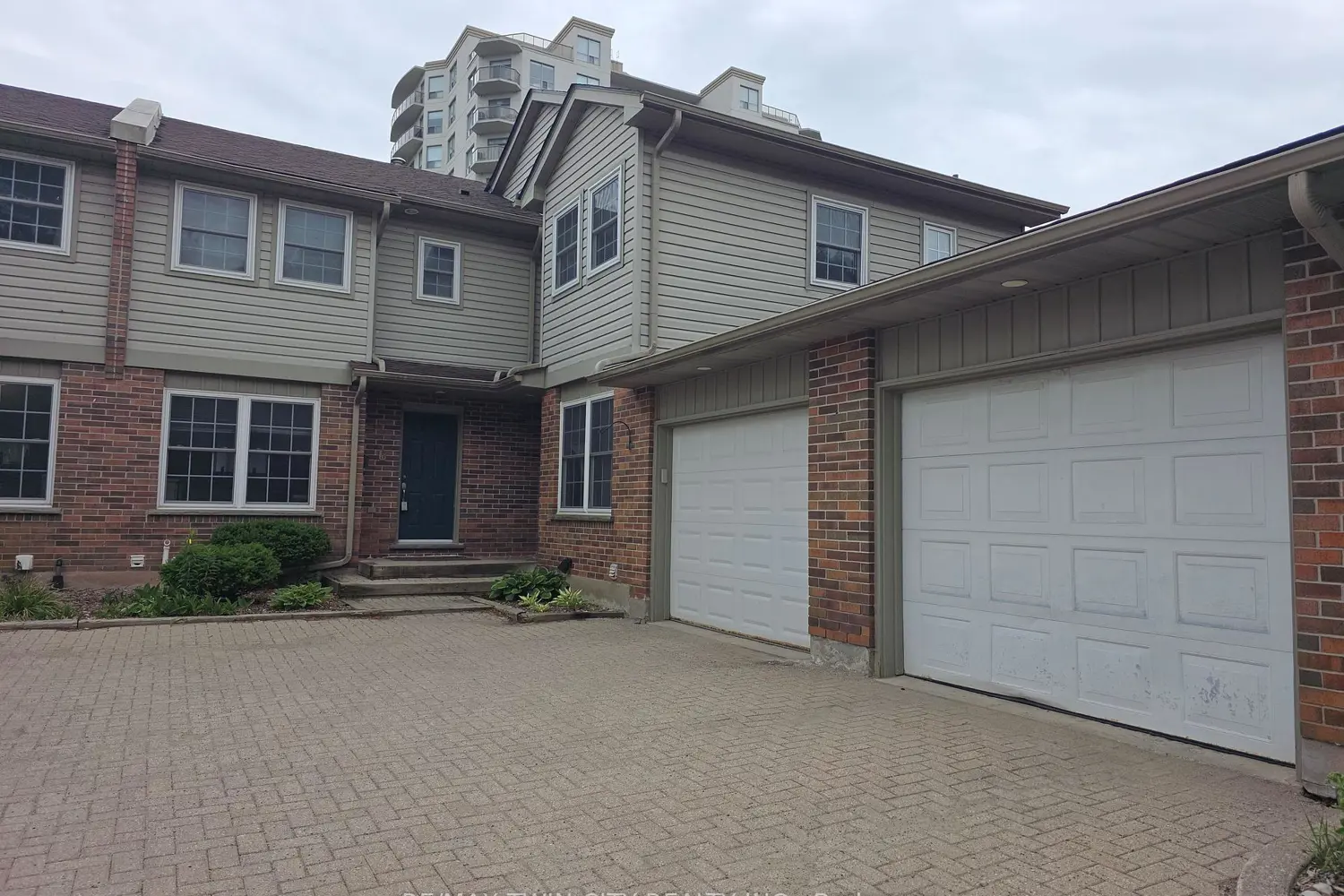 250 Keats Way 6