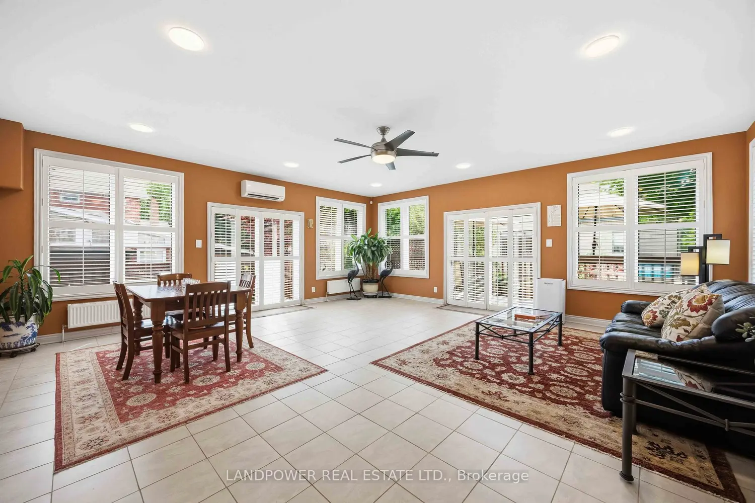 549 Lawrence Avenue photo 4