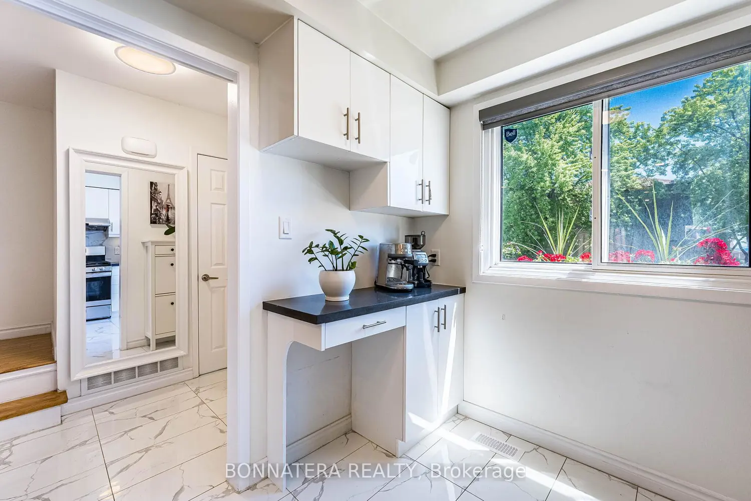 2097 Marine Drive photo 2