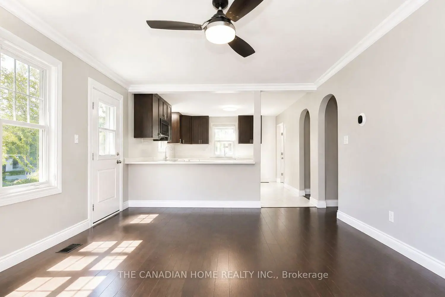 142 Winston Boulevard photo 4