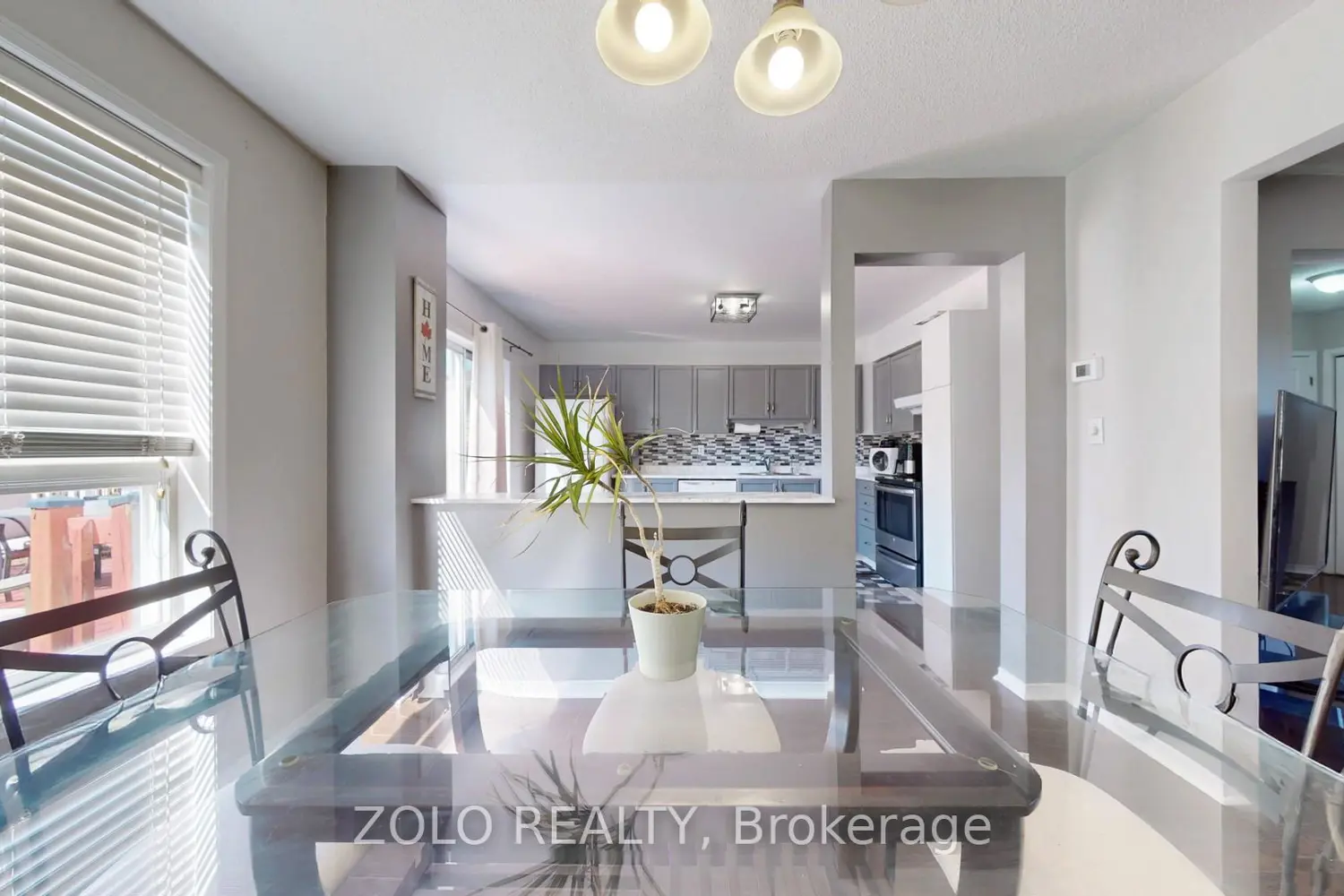 45 Athabaska Road photo 5