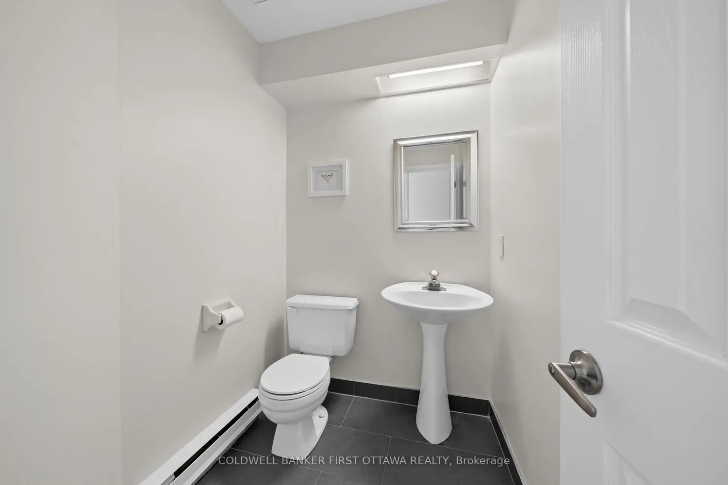 386 Briston Private photo 3