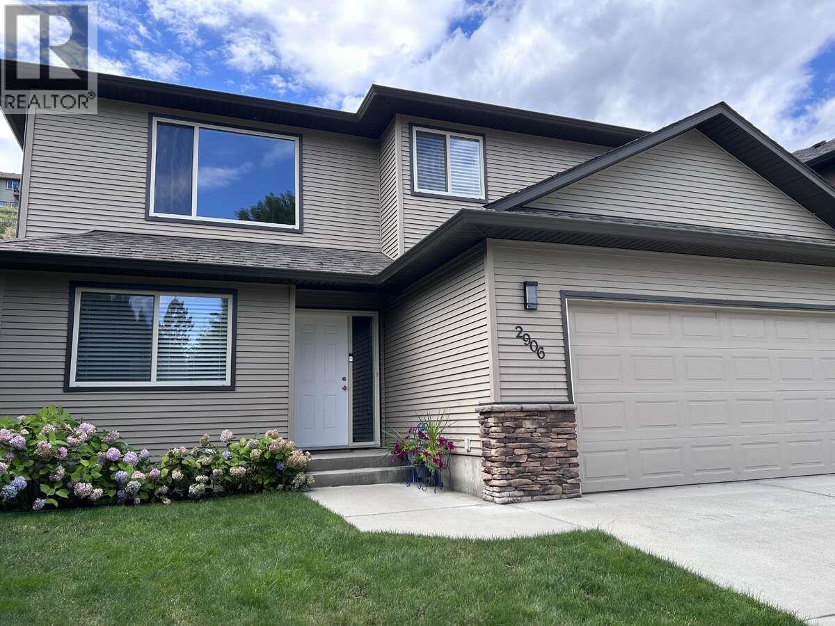 2906 Bentley Road, West Kelowna, BC, V4T3B3
