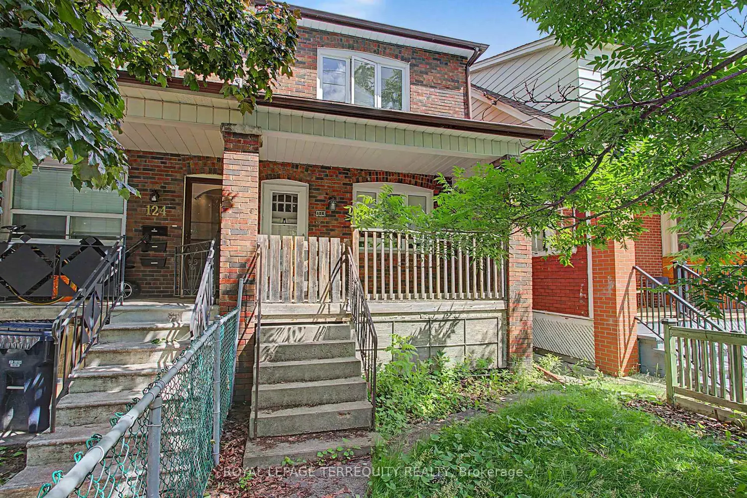122 Ascot Avenue photo 2