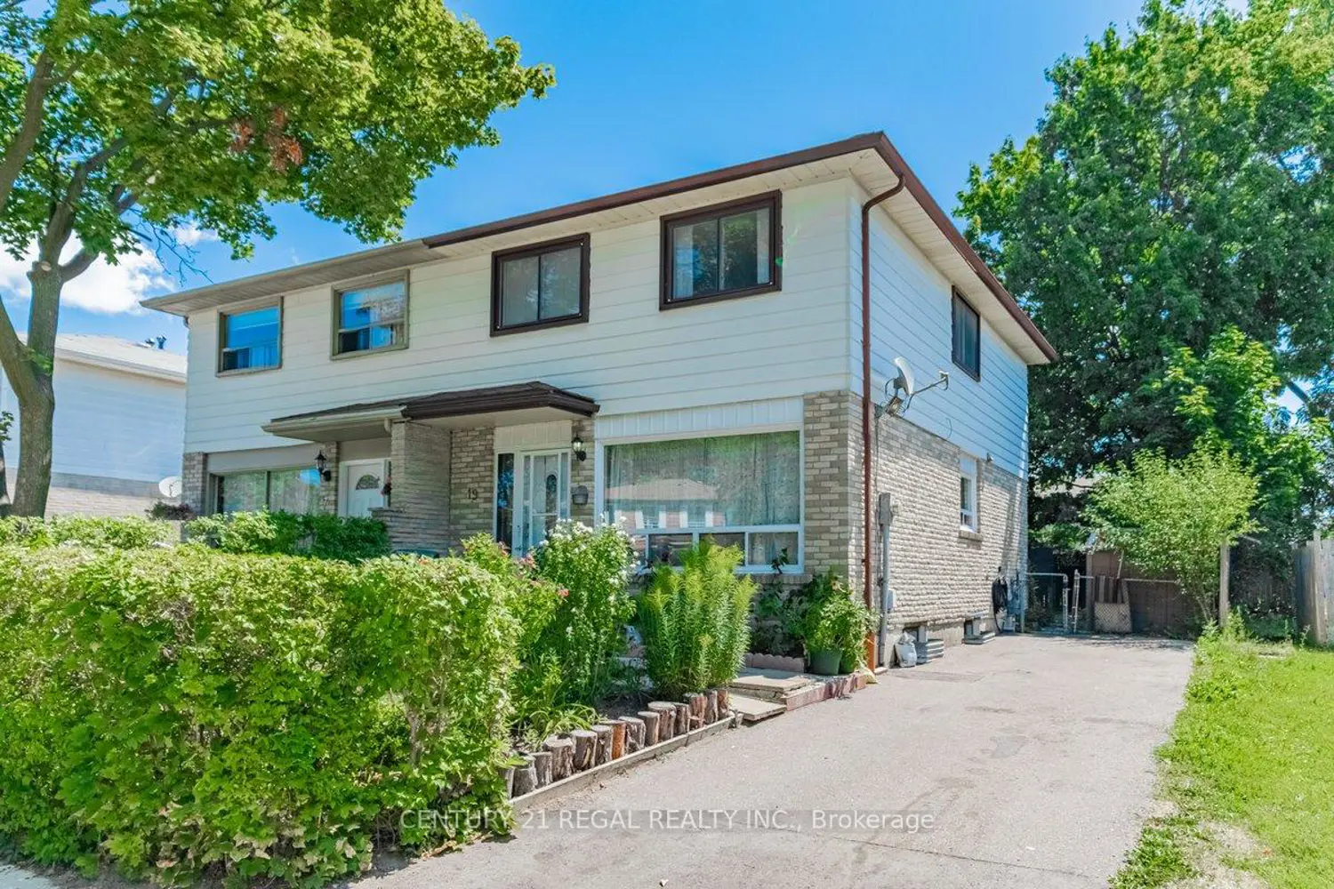 19 Carberry Crescent