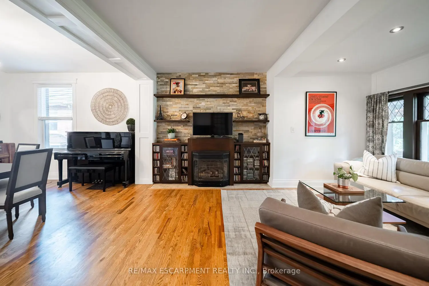 225 Oakmount Road photo 3