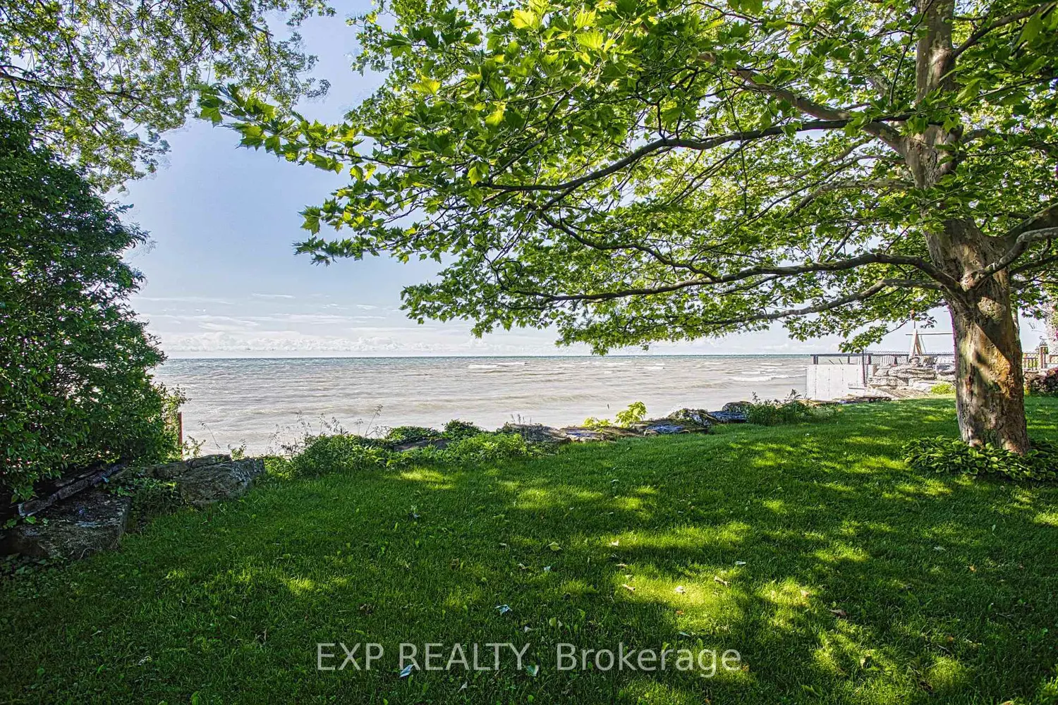 15 Horseshoe Bay Road photo 4