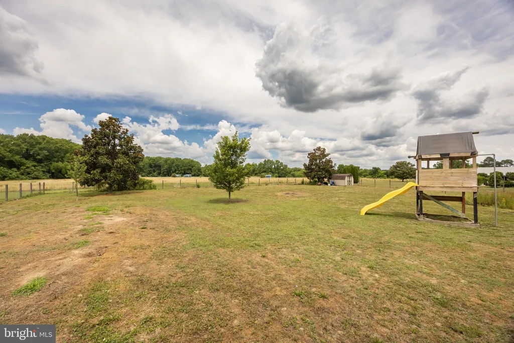 33068 Swamp Road, Frankford, DE 19945