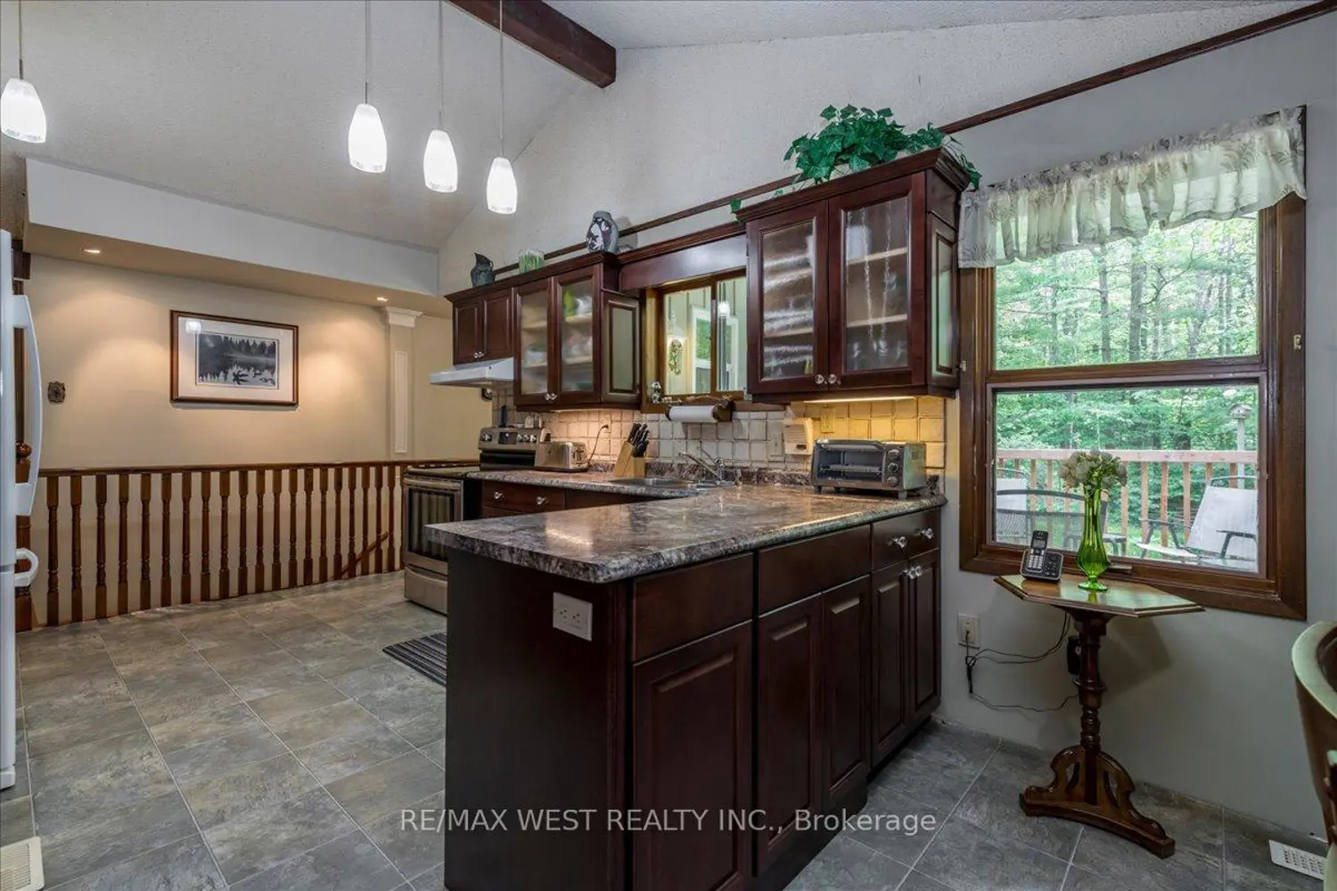 189 Park Road photo 3