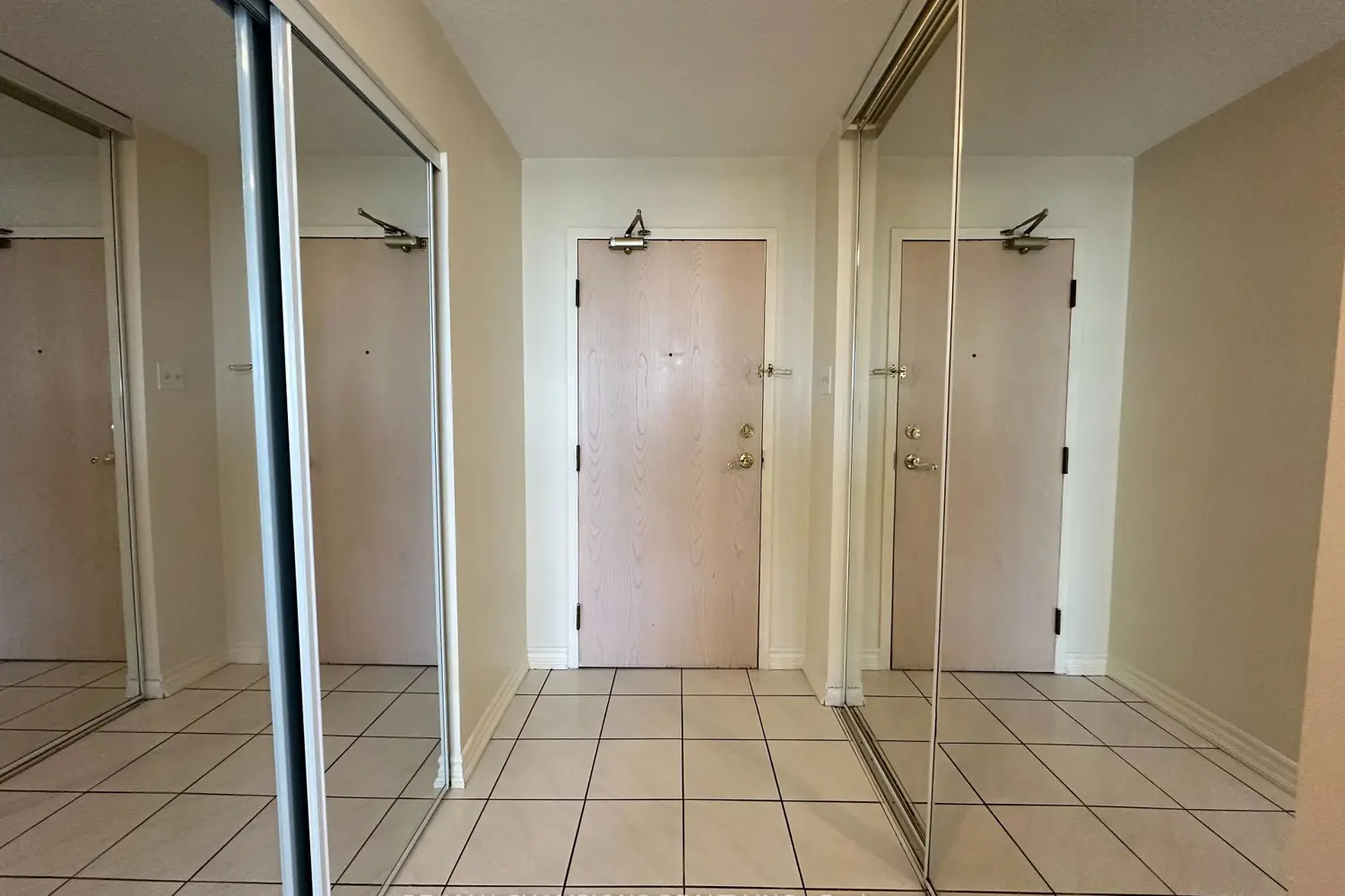 400 Webb Drive 1204 photo 5