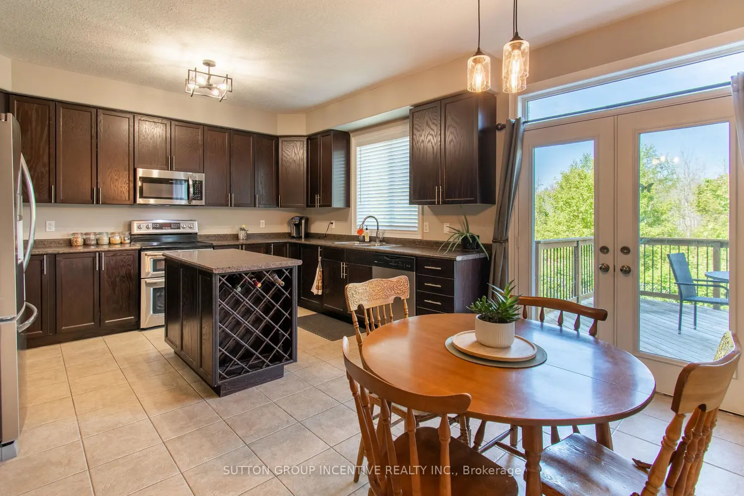 18 Graihawk Drive photo 4