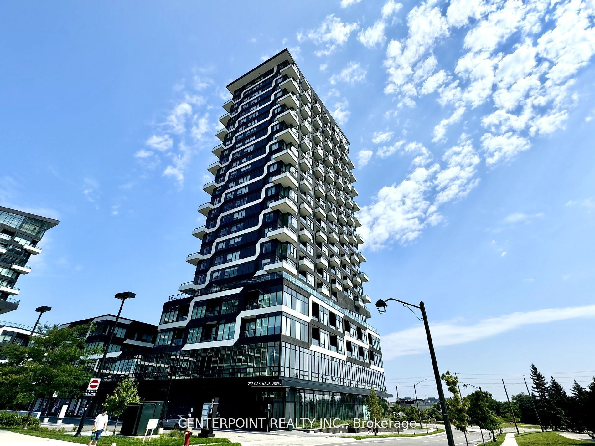2104-297 Oak Walk Drive, Oakville, ON, L6H 3R6