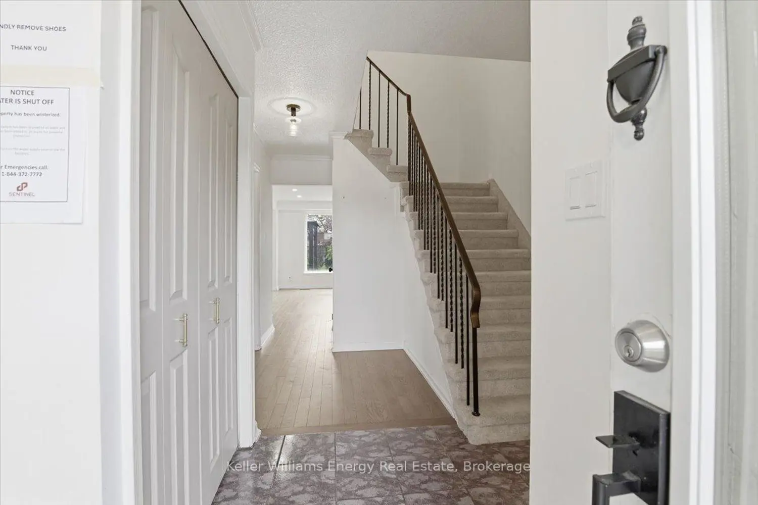 406 Vega Street photo 2