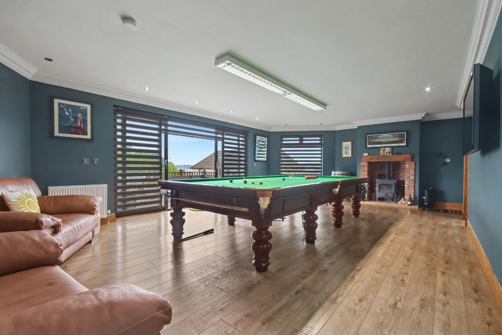 3 bed semi-detached house for sale34 Bawhirley Road, Inverclyde, Greenock PA15
