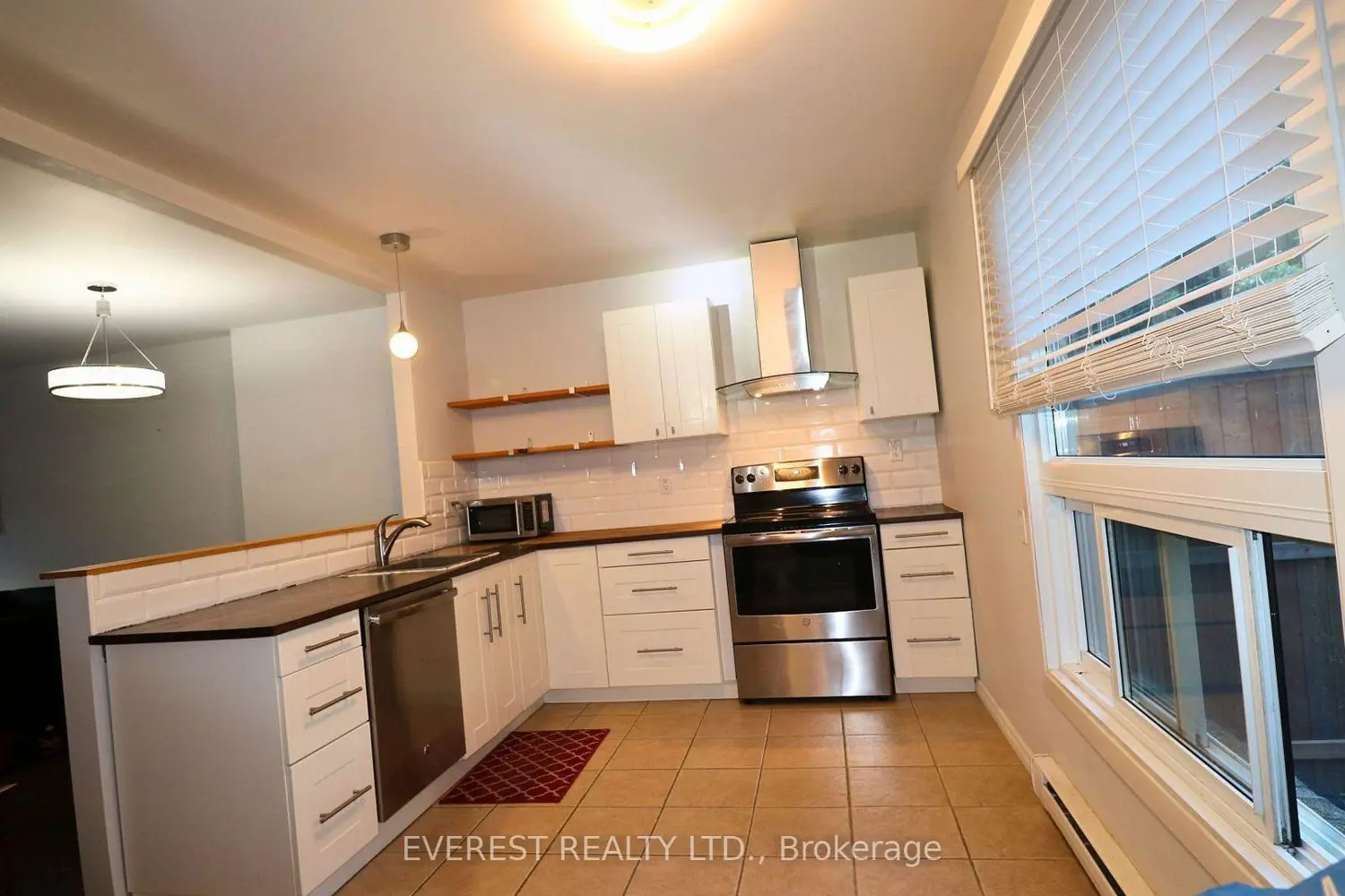 253 Taylor Street 29 photo 4