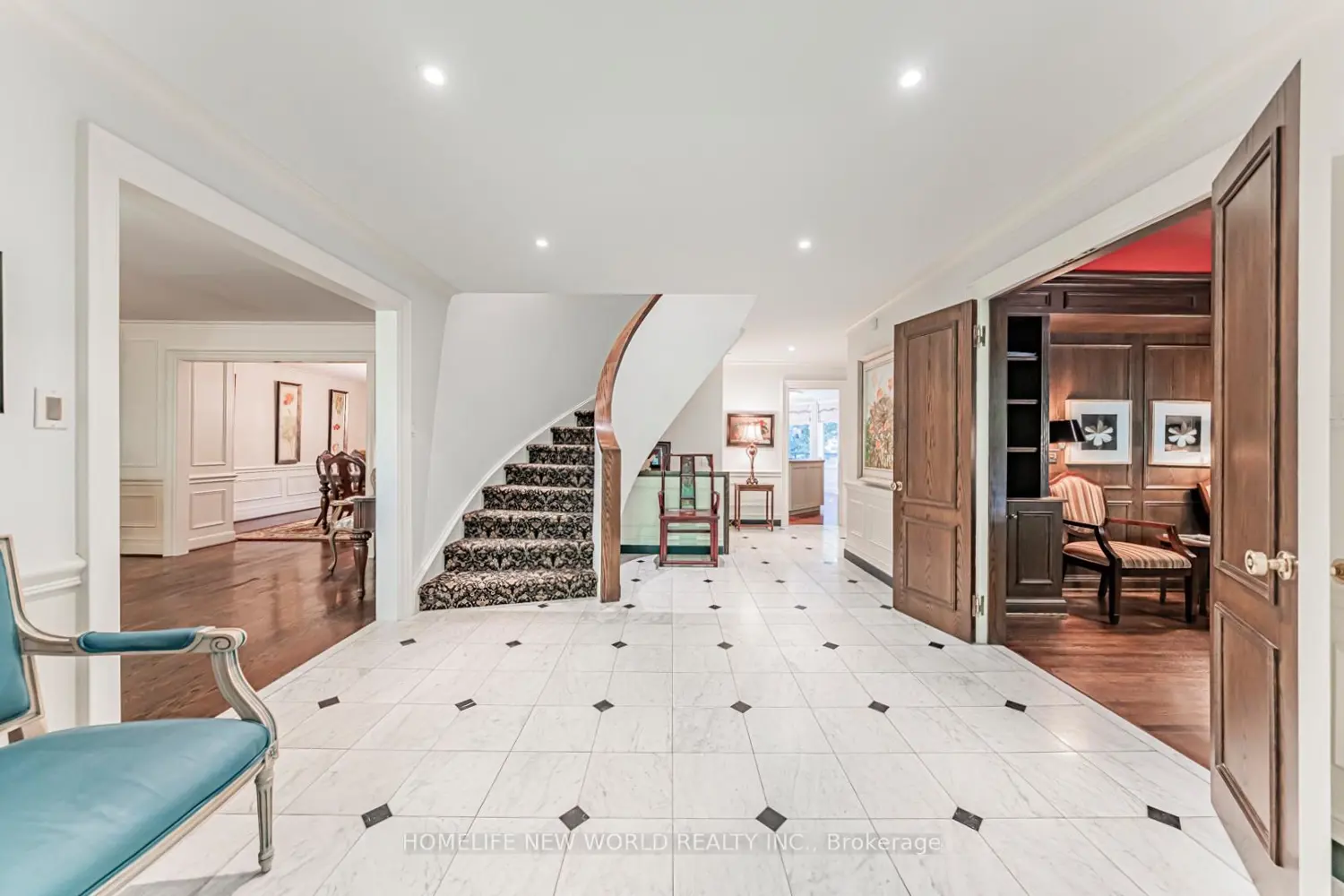 1 Campbell Crescent photo 2