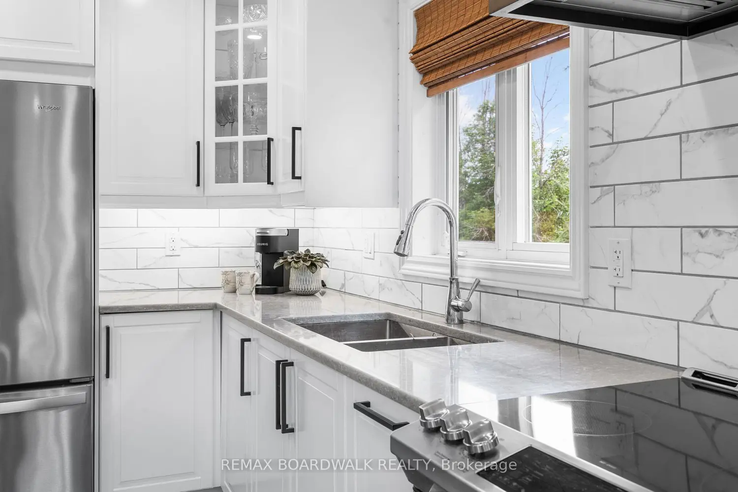 154 Catherine Avenue photo 4