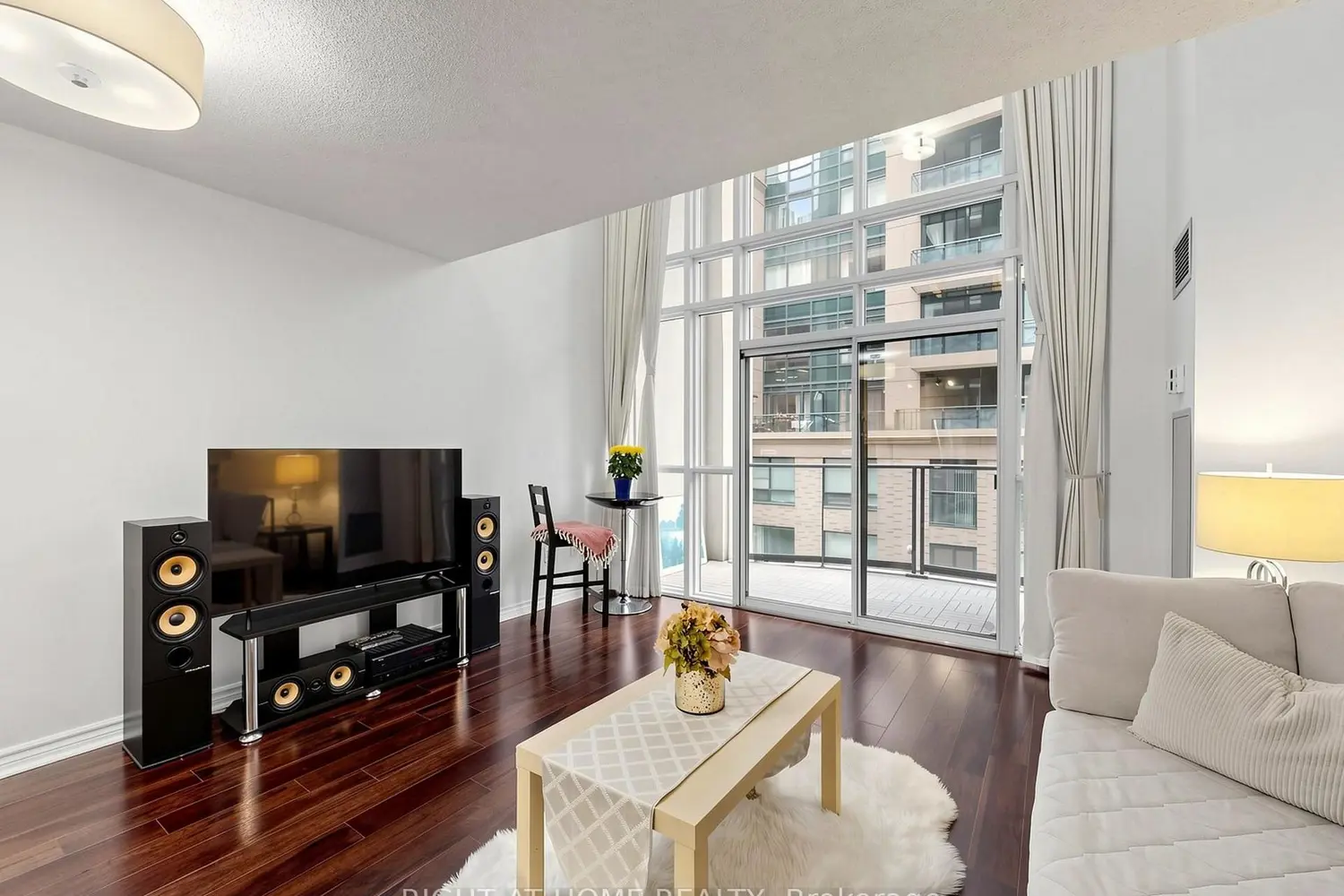 30 Hayden Street 404 photo 4