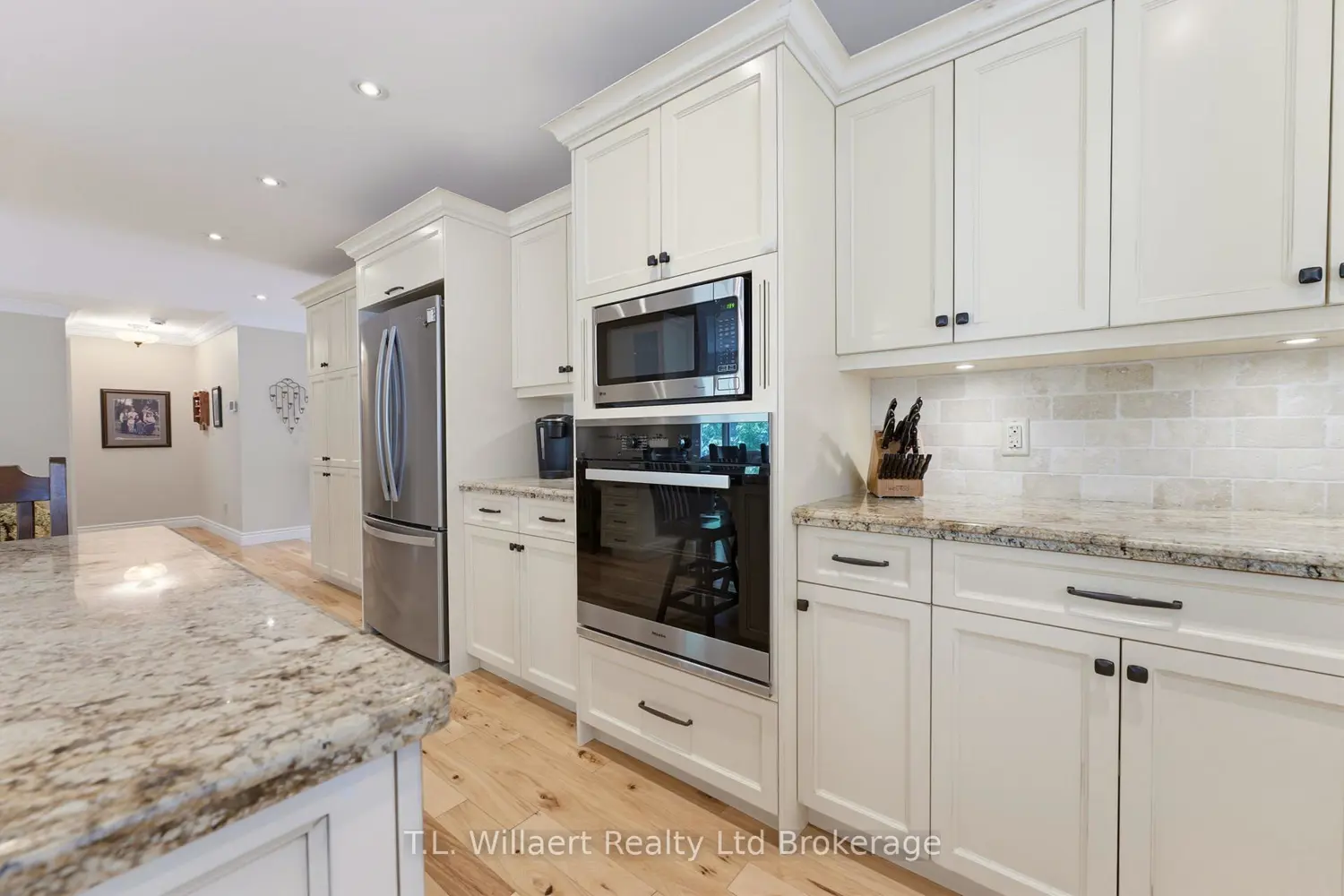 50 Wood Haven Drive photo 4