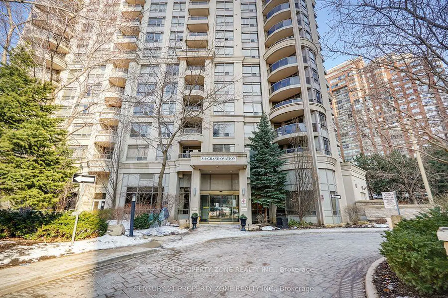 310 Burnhamthorpe Road 1703