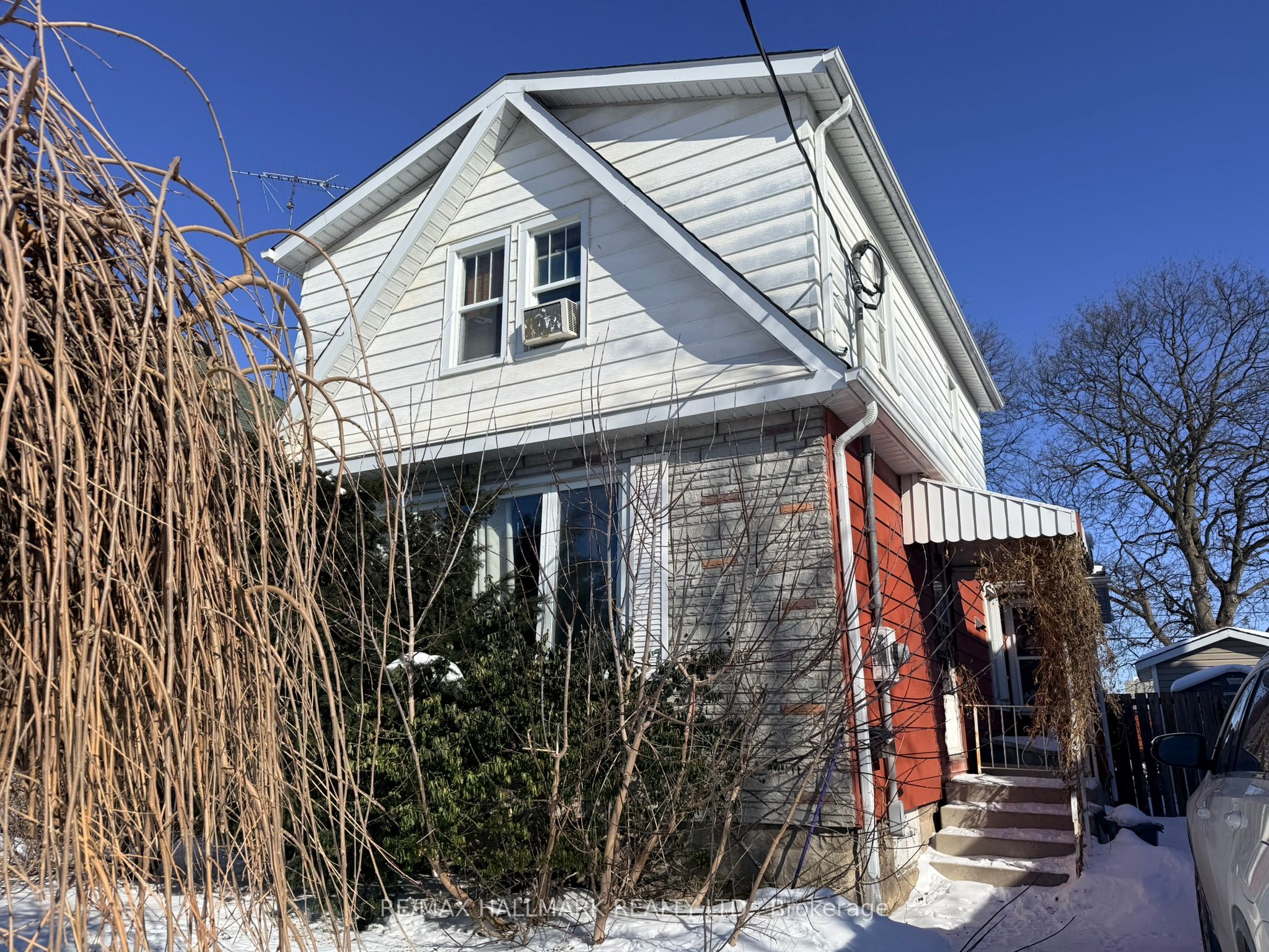 87 Gladstone Avenue, Oshawa, ON, L1J 4E4 photo 2