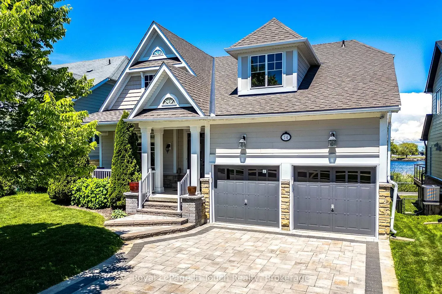 14 Riverwalk Place