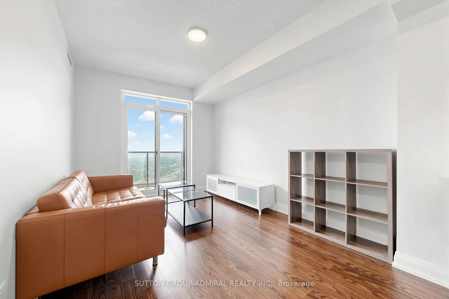 7171 Yonge Street 2703 photo 2