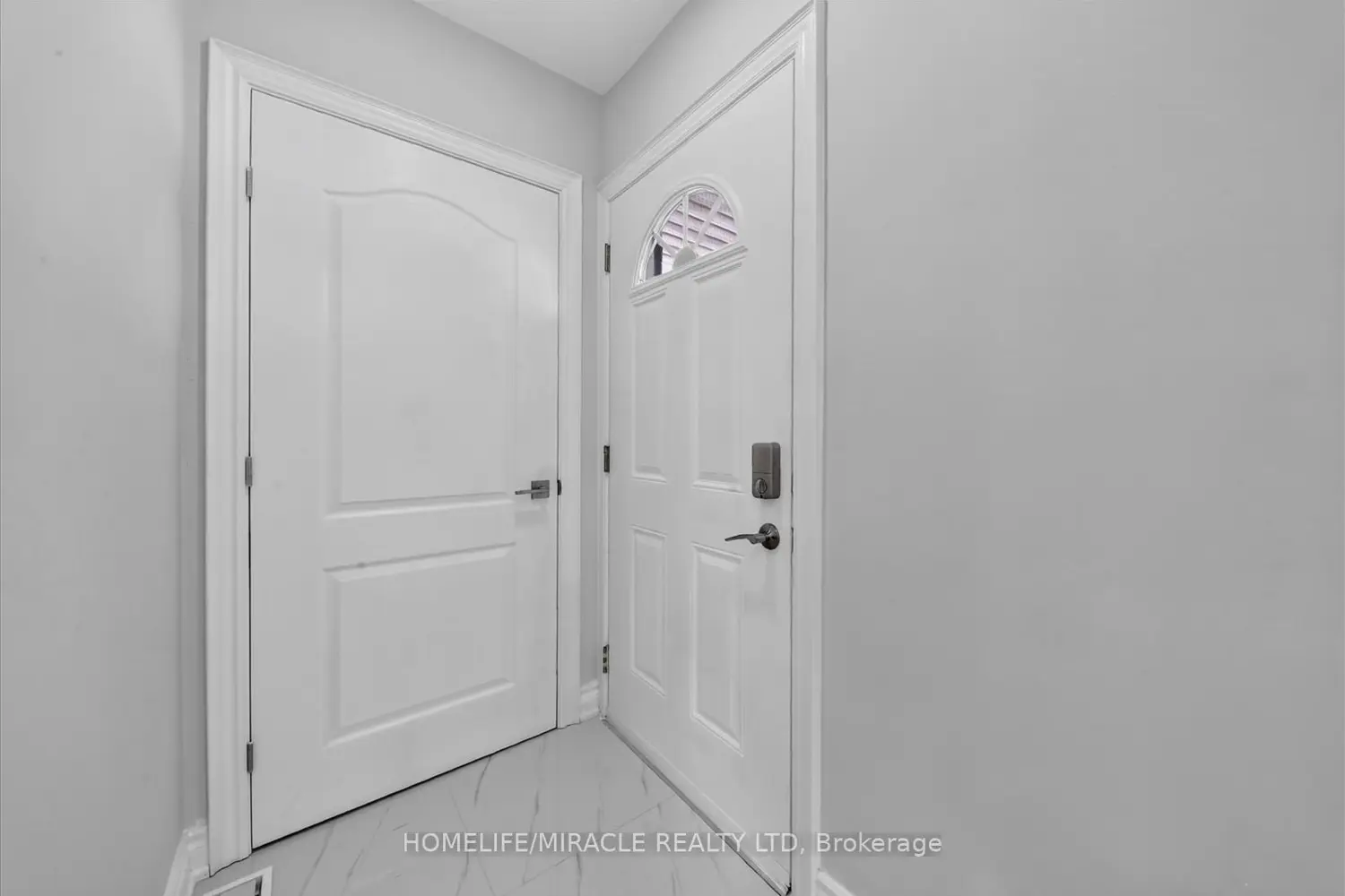 46 Singleton Road photo 5
