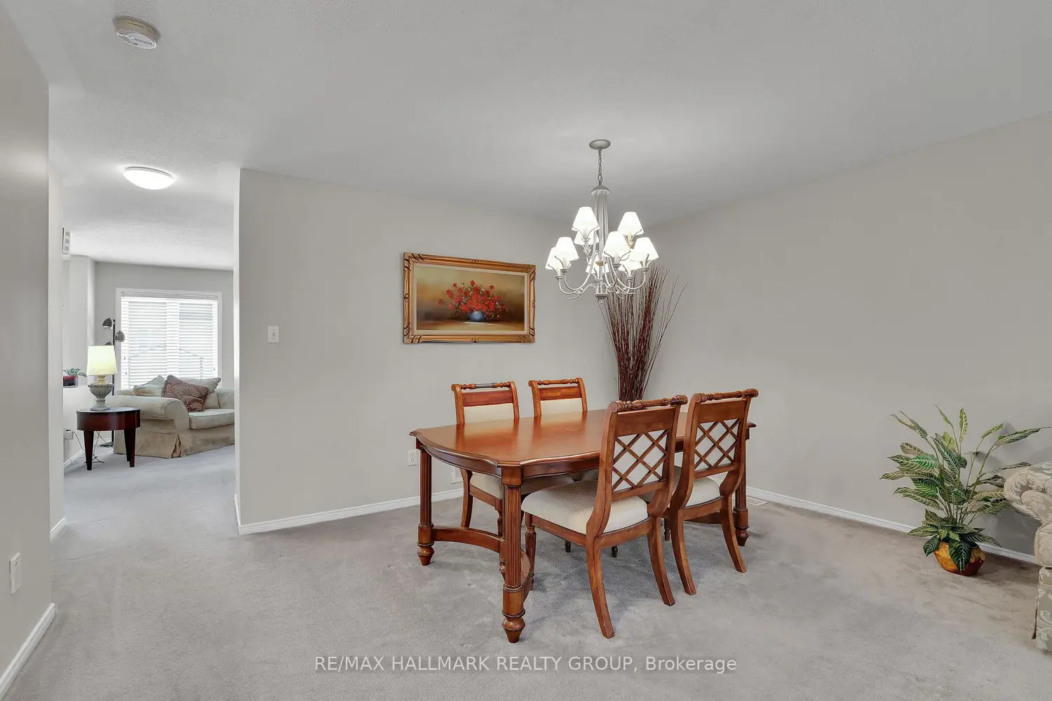 634 Aquaview Drive photo 4