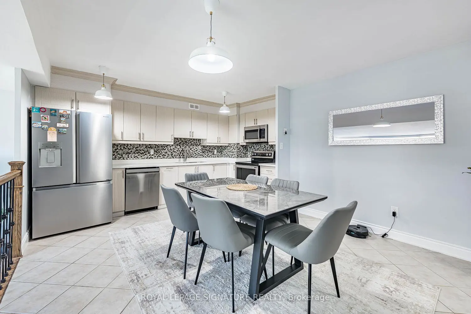 25 Four Winds Drive 405
