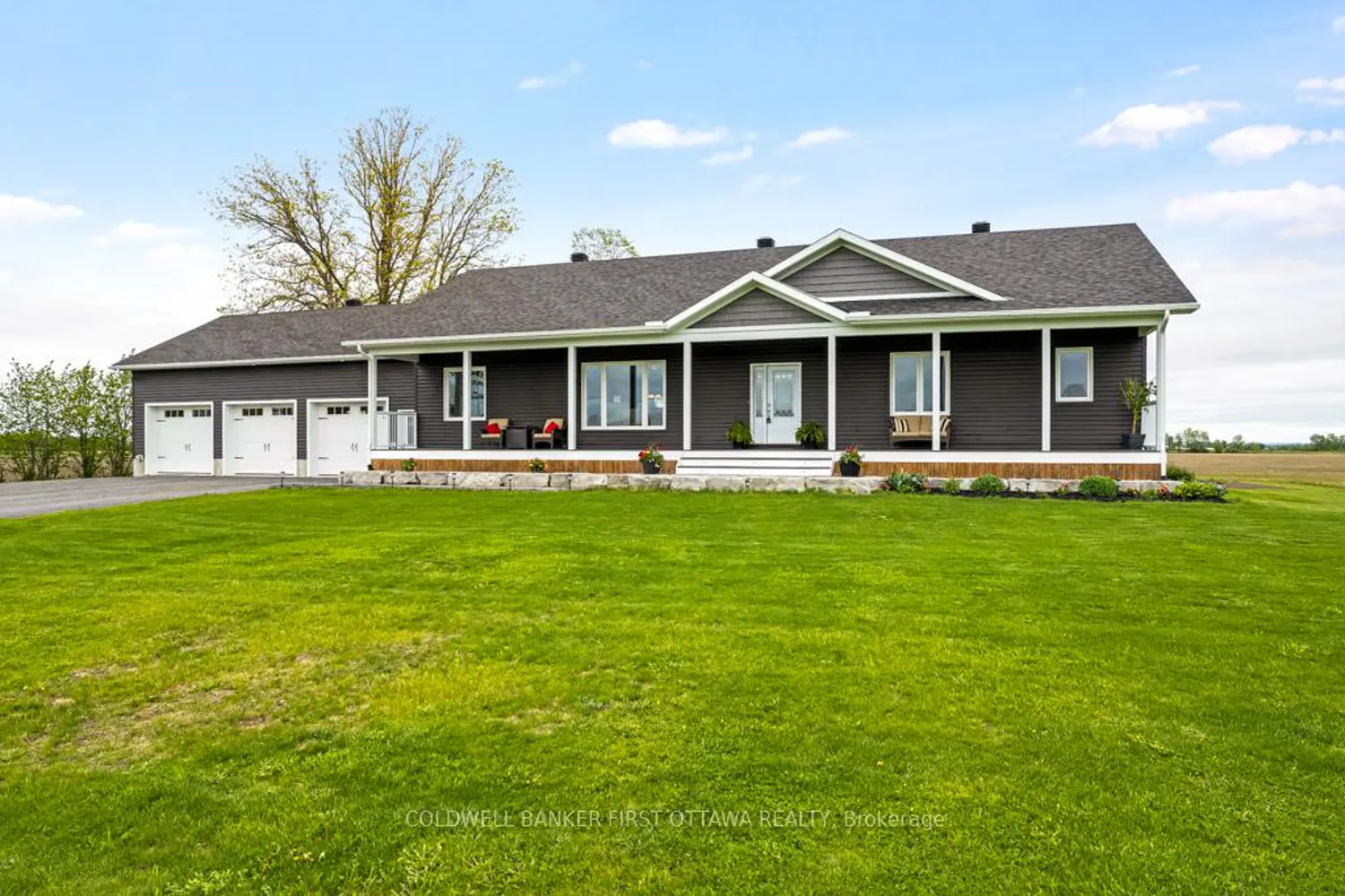 800 Waba Road photo 3