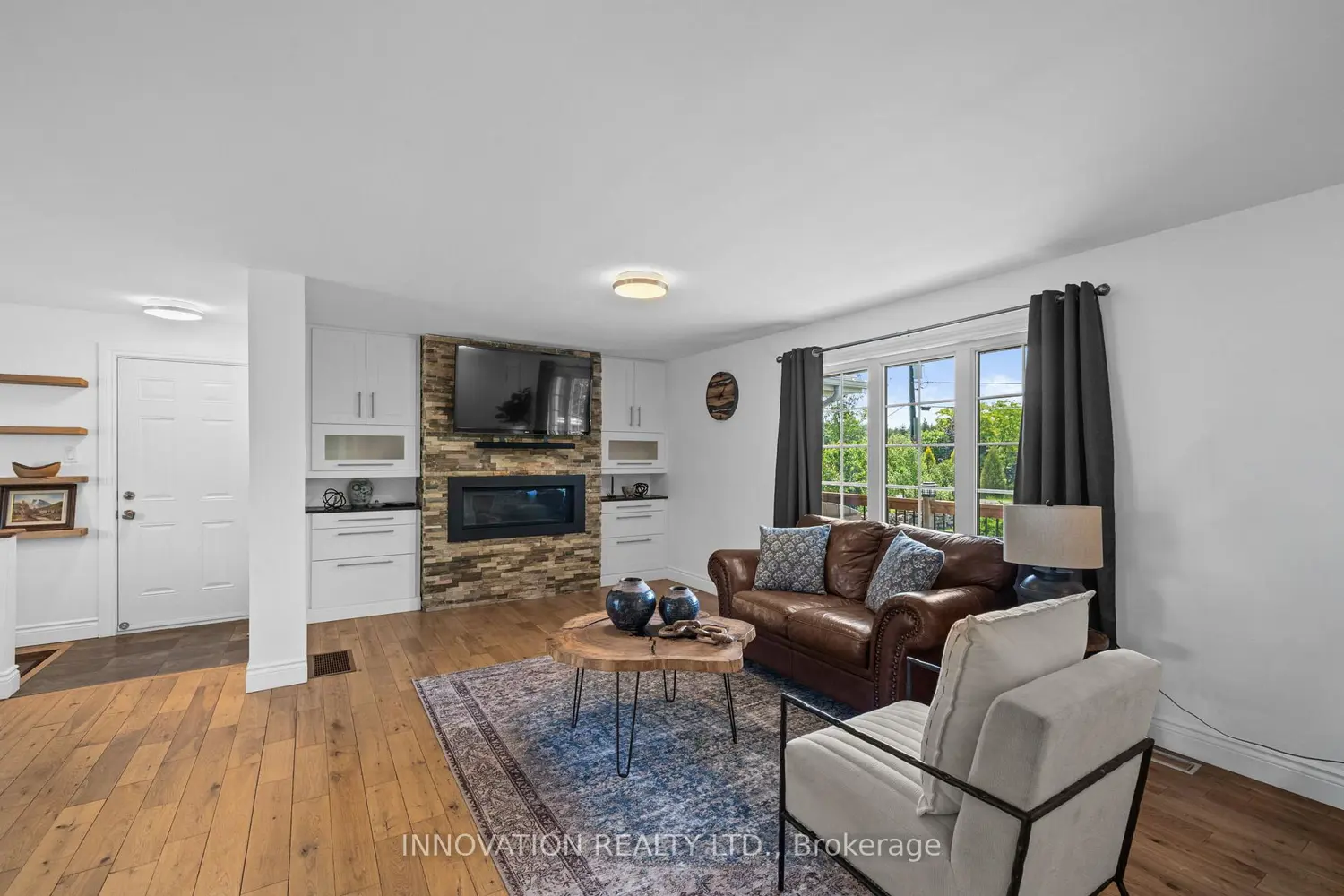 4044 Calbrent Way photo 4
